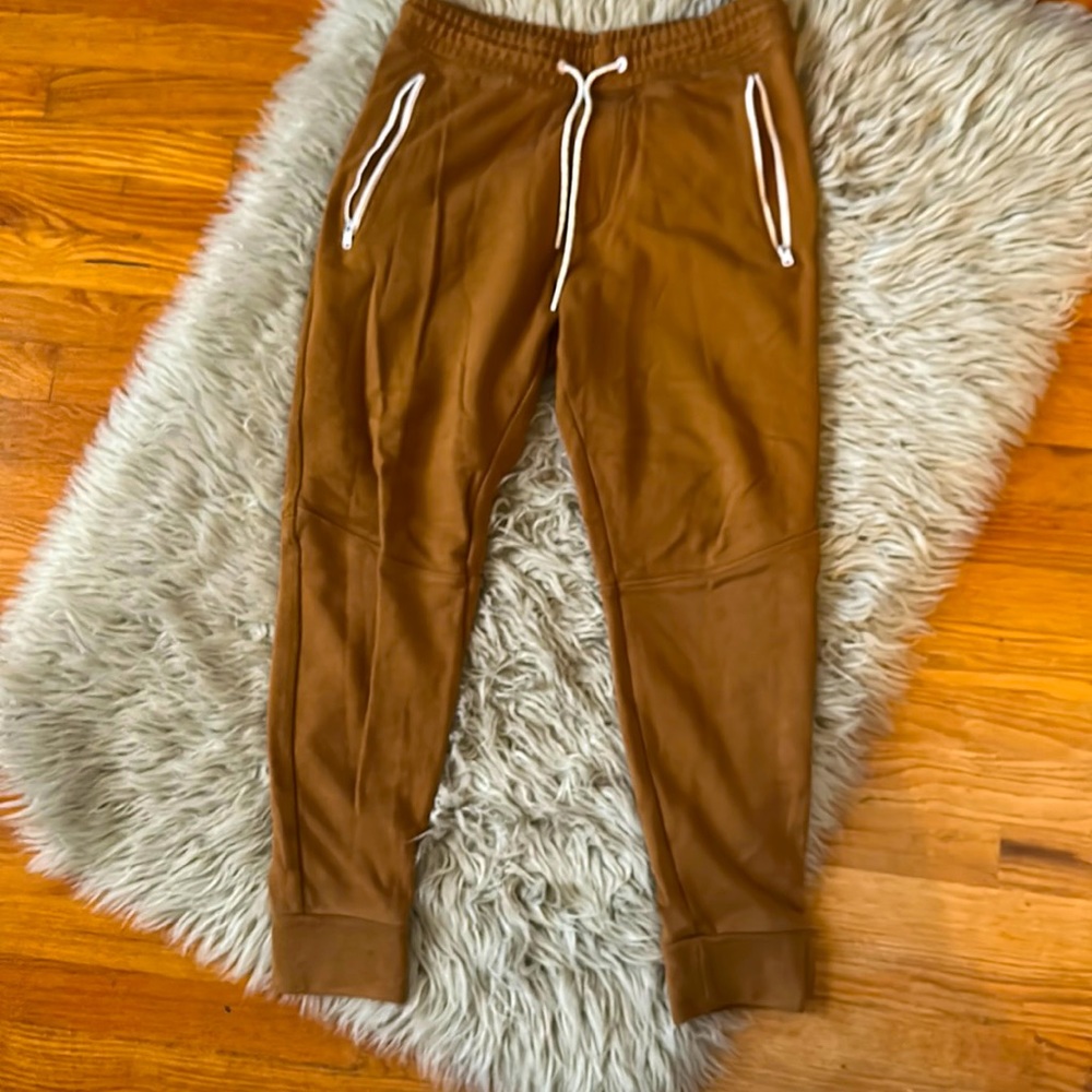 American Eagle joggers